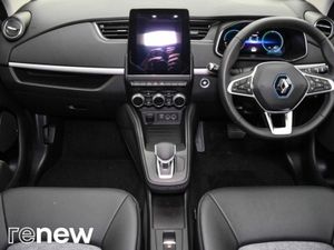 Renault Zoe R135 Z.E 50 GT Line CCS Rapid Charge - Image 2