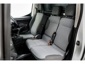 Peugeot Partner Active 1.5 Diesel 100HP €17, 950 i - Image 3