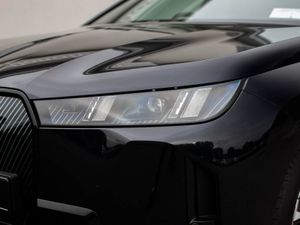 BMW IX Xdrive45 M Sport - Image 3