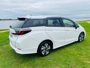 Honda Shuttle DAA-GP7 5DR AUTO - Image 3