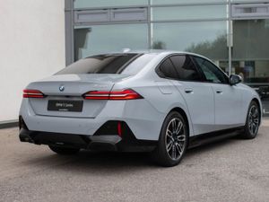 BMW 5 Series 530e M Sport - Image 2