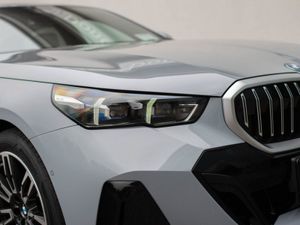 BMW 5 Series 530e M Sport - Image 3
