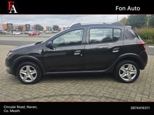 Dacia Sandero Stepway 1.5 DIESEL LAUREATE DCI MODE - Image 4
