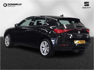 SEAT Leon Diesel Estate SE Dynamic - Image 4