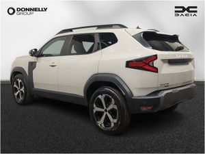 Dacia Duster Estate Journey - Image 3