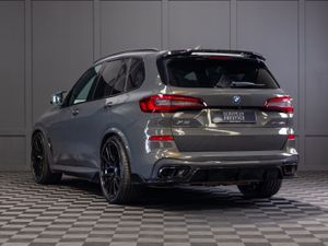 222 BMW X5 X-Drive 45e M-Sport - Image 4