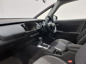 Honda Jazz Hatchback Advance - Image 3