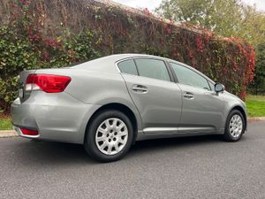 Toyota Avensis 2012 LOW MILEAGE - Image 2