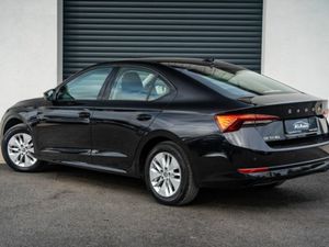 Skoda Octavia SE TECHNOLOGY TDI - Image 4