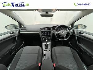 Volkswagen Golf 1.2 TSI Automatic, Reversing camer - Image 2