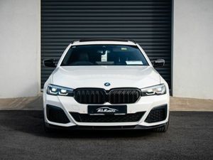 BMW 5-Series 530E M SPORT - Image 2