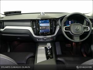 Volvo XC60 XC60 T8 455HP AWD PHEV ULTRA DARK: PLAT - Image 4