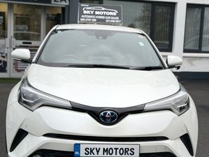 2018 Toyota C-HR  1.8 Hybrid automatic - Image 2