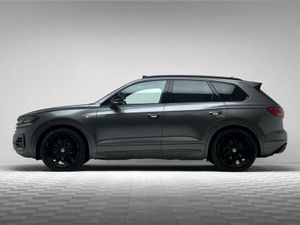 Volkswagen Touareg R-LINE BLACK EDITION 3.0 TDI 28 - Image 4