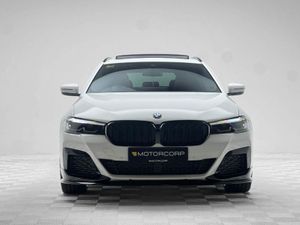 BMW 5-Series 530E M SPORT - Image 2