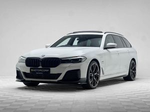 BMW 5-Series 530E M SPORT - Image 3