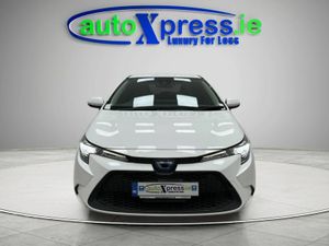 Toyota Corolla TOURING HYBRID 1.8 Automatic, Rever - Image 3