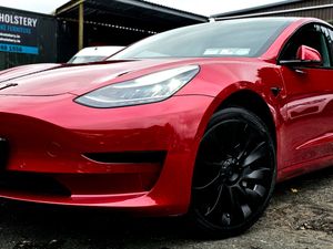 🔥 2020 Tesla Model 3 Standard Range Plus (RWD) - Image 3