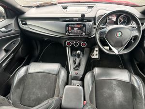 2016 ALFA GUILIETTA QV LINE AUTO 2.0d 175BHP - Image 2