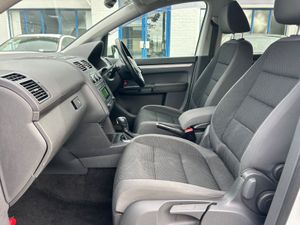 2012 VW TOURAN 1.4TSI DSG AUTO 7 SEATS - Image 4