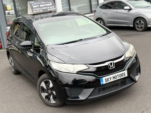 2017 Honda Fit 1.5 Petrol Hybrid ,Auto ,32K Miles - Image 3