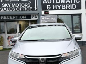 2020 Honda Jazz/Fit 1.5 Petrol Hybrid ,Automatic - Image 2