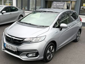 2020 Honda Jazz/Fit 1.5 Petrol Hybrid ,Automatic - Image 4