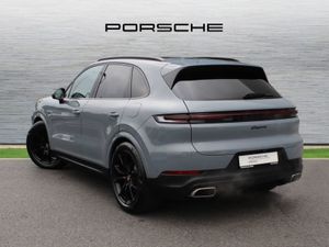 Porsche Cayenne E- Hybrid - Image 3