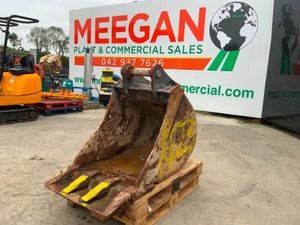 30" GEITH DIGGING BUCKET   65mm PINS.......1423. - Image 2