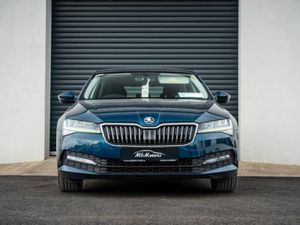Skoda Superb AMB 2.0tdi 150HP 5DR - Image 2
