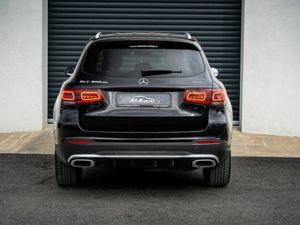 Mercedes-Benz GLC GLC 300 DE 4MATIC AMG LINE - Image 4
