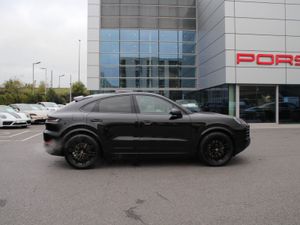 Porsche Cayenne E-hybrid Coupe - Image 4