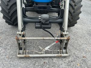 2018 Landini 6-120C with Loader - Image 3