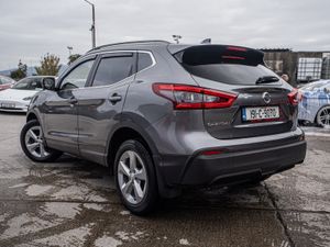 2019 Qashqai 1.3/High spec/Irish car/1yr warranty - Image 3