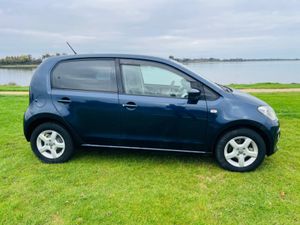 Volkswagen up! Vw Up! 1.0 litre Automatic , ideal - Image 4