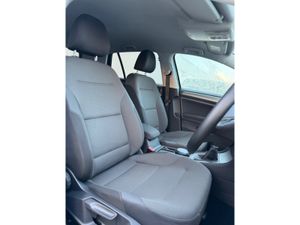 Volkswagen Golf NEW 2 Year Nct - CL 1.2 TSI MANUAL - Image 4