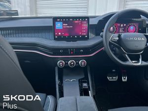 Skoda Superb Estate Sportline 2.0 TDI 150 BHP Aut - Image 2