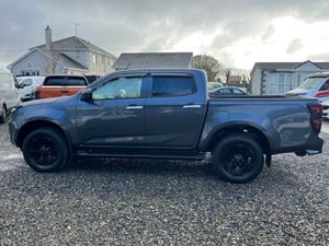 212 ISUZU DMAX 1.9 TWIN TURBO - Image 3