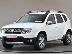 Dacia Duster 1.5 DCi Signature 110BHP 6spd  air C - Image 3