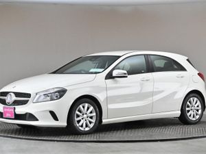 Mercedes-Benz A-Class A 180 Auto  half Leather sp - Image 4