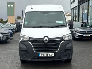 Renault Master MWB EX VAT Price Displayed - Image 2