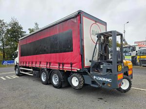 2016 Scania P320 Curtainsider - Image 4