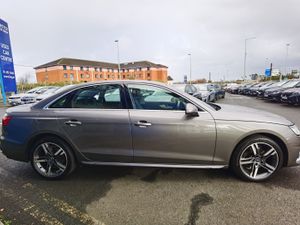 AUDI A4 35 TDI SE AUTOMATIC 163HP - Image 4