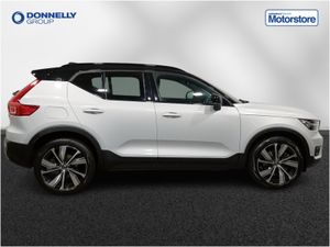 Volvo XC40 Estate R DESIGN Pro - Image 4