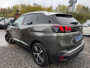 2020 Peugeot 3008  Peugeot 3008 1.5 ALLURE BLUE - Image 4