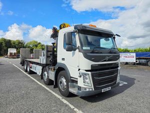 2020 Volvo FM430 8X4 27ft Beavertail/ Flat - Image 2