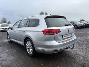 Volkswagen Passat Auto DSG - Image 4