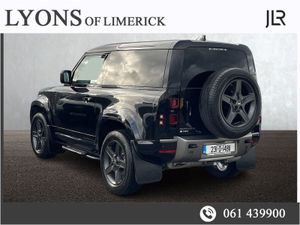 Land Rover Defender 90 3.0d Hard Top X-dynamic SE - Image 3
