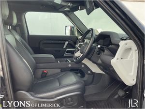 Land Rover Defender 90 3.0d Hard Top X-dynamic SE - Image 4