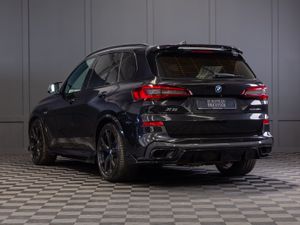 222 BMW X5 X-Drive 45e M-Sport - Image 4